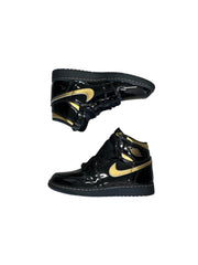 Jordan Retro 1 Metallic Gold